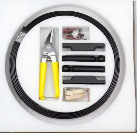 Skyline Steel Belt Lamp